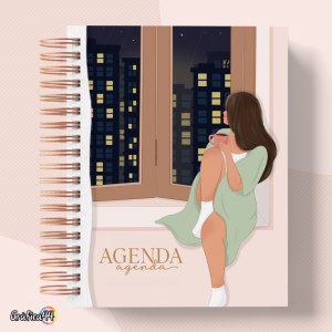 Agenda Permanente - Momentos Folhas Internas Papel Offset 75g. 1 Dia por Página - 408 páginas - 15x21cm Impressão Colorida. Capa com Laminação. Wire-o. Bolso Plástico e Fechamento com Elástico.