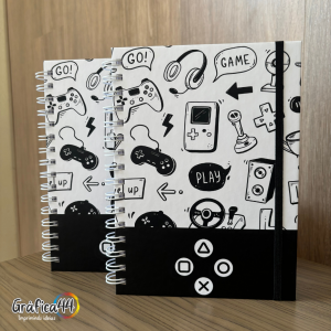 Caderno Game Folhas Internas Papel Offset 75g. 15 x 21 cm - 100 folhas 4x4 - Colorido Frente e Verso Capa com Laminação. Wire-o. 